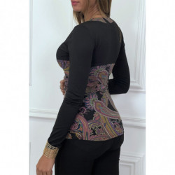 Haut noir à motif violet avec boutons dorée et fronce