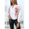 Chemise rose avec manches bouffante et broderie devant