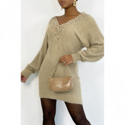 Robe pull taupe cintrée col V hyper douce à poils avec dos à col plongeant