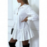 Robe chemise blanche plissée au bas et évasée