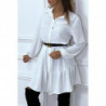 Robe chemise blanche à volant et boutons