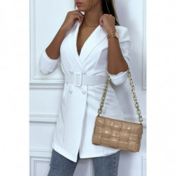 Robe blazer blanc à col revers plongeant et gros boutons