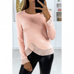 Pull rose très extensible avec plissé croisé à la taille et aux manches