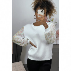 Pull blanc très doux à manche doublé de dentelle et sequin