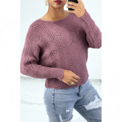 Pull fuschia à manches chauve-souris et motifs en maille