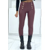 Pantalon slim bordeaux en simili avec boutons doré - 2