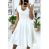 Robe patineuse blanche évasé avec perles et élastiques au buste - 4