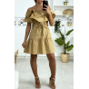 Robe à volant col bateau en camel avec ceinture - 2