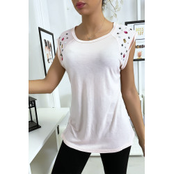 Tee shirt rose avec strass aux épaules - 1