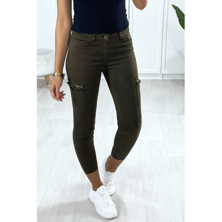 Pantalon treillis kaki foncé avec poches sur les côtés - 3