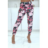 Pantalon stretch noir fleuris avec plis, poches et ceinture  - 4