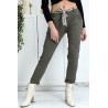 Pantalon strech kaki avec poches froufrou et ceinture - 3