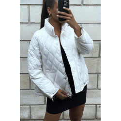 Manteau matelassé blanc très chic et ajustable

 - 1