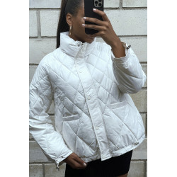 Manteau matelassé blanc très chic et ajustable

 - 4