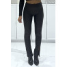 Pantalon slim noir en simili à taille haute et patte d'eph fendu à l'avant - 1