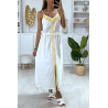 Longue robe blanche avec broderie jaune et pompon - 2