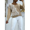 Pull col V beige à motif dentelle blanche - 1