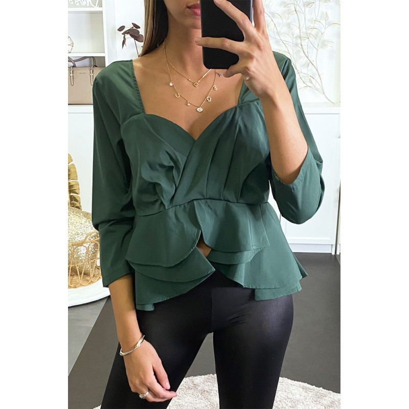 Blouse verte péplum à col et dos plongeant. - 2