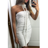 Robe blanche en maille côtelé extensible avec fleure à la bretelle - 3