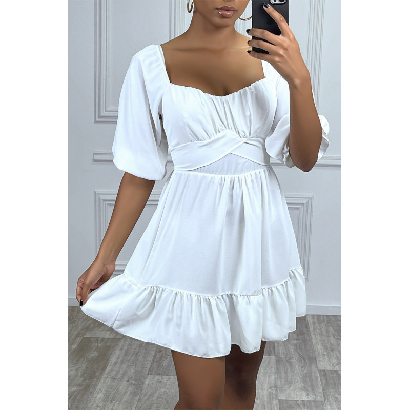 Robe blanche col bardot à volant - 1