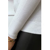 Pull blanc col V en maille tricot très extensible et très doux avec Zip doré au dos - 6