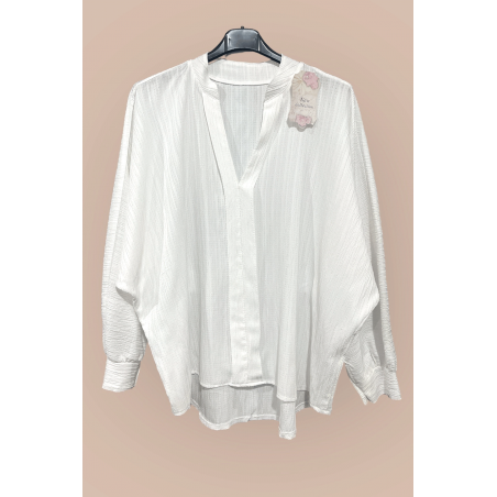 Blouse blanche oversize dans une belle matière tombante - 1