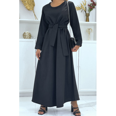 Longue abaya noire avec poches et ceinture - 1