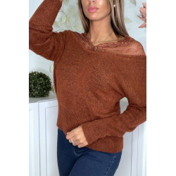 Pull doux cognac avec col bardot en dentelle - 4