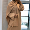 Robe abaya couleur camel en soie de medine avec foulard  intégré  - 1