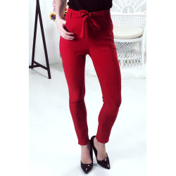 Pantalon rouge avec ceinture et poches - 4