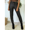 Pantalon cargo noir en simili - 1