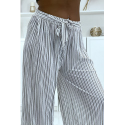 Pantalon palazzo plissé blanc avec joli rayure - 4