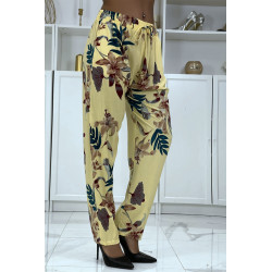 Pantalon fluide jaune à motif floral B-36 - 2