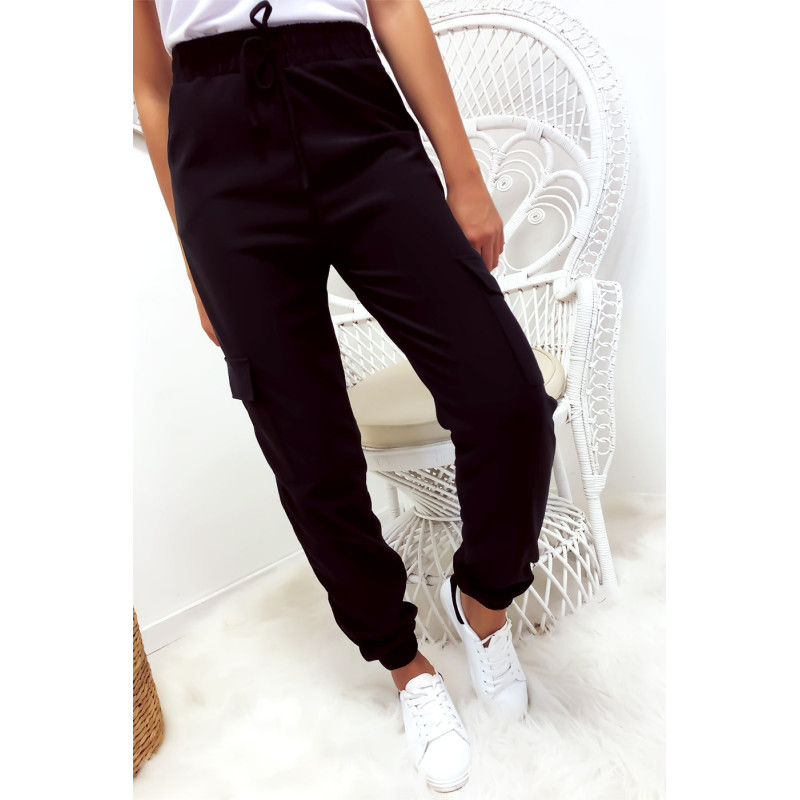 Pantalon treillis en noir avec poches et lacet - 1