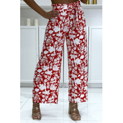 Pantalon palazzo rouge et blanc motif fleuris tendance et chic 