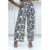 Pantalon palazzo noir et blanc motif fleuris tendance et chic 